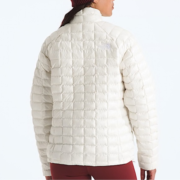 Northface Thermalball Jacket White Dune - Picture 5 of 8